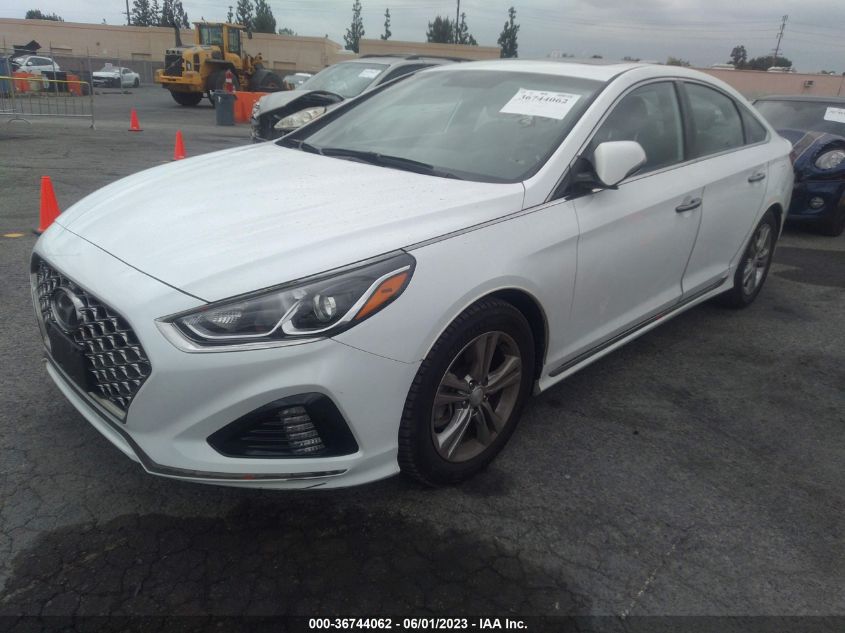 2018 HYUNDAI SONATA SPORT - 5NPE34AF9JH621250