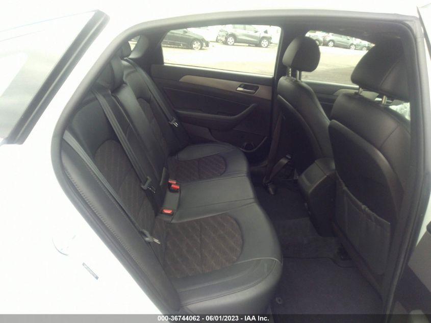 2018 HYUNDAI SONATA SPORT - 5NPE34AF9JH621250