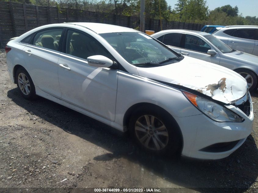 2014 HYUNDAI SONATA GLS - 5NPEB4AC2EH843000