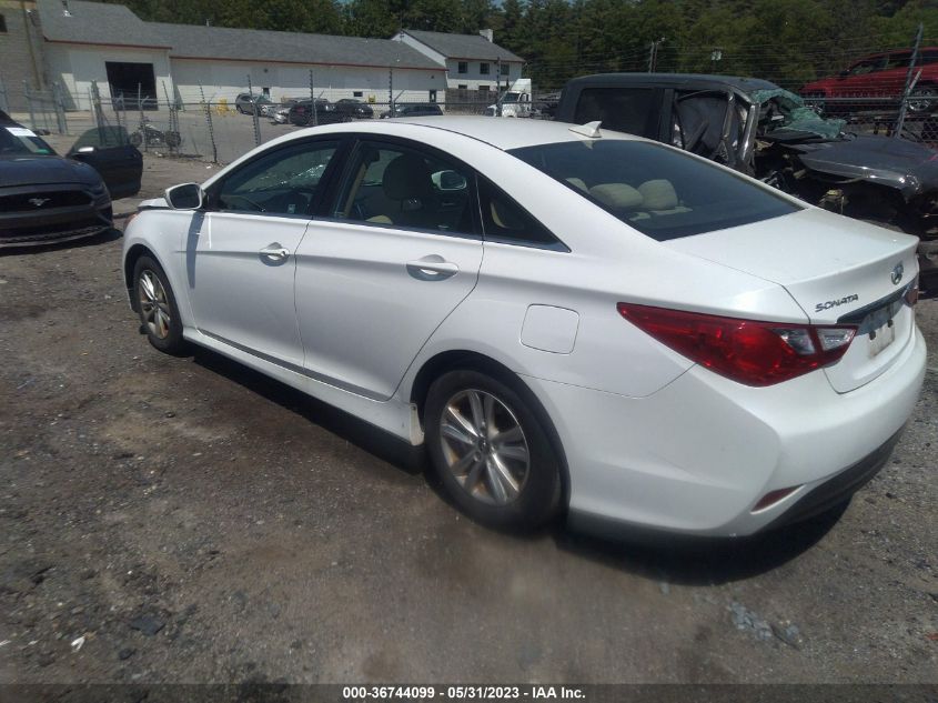 2014 HYUNDAI SONATA GLS - 5NPEB4AC2EH843000