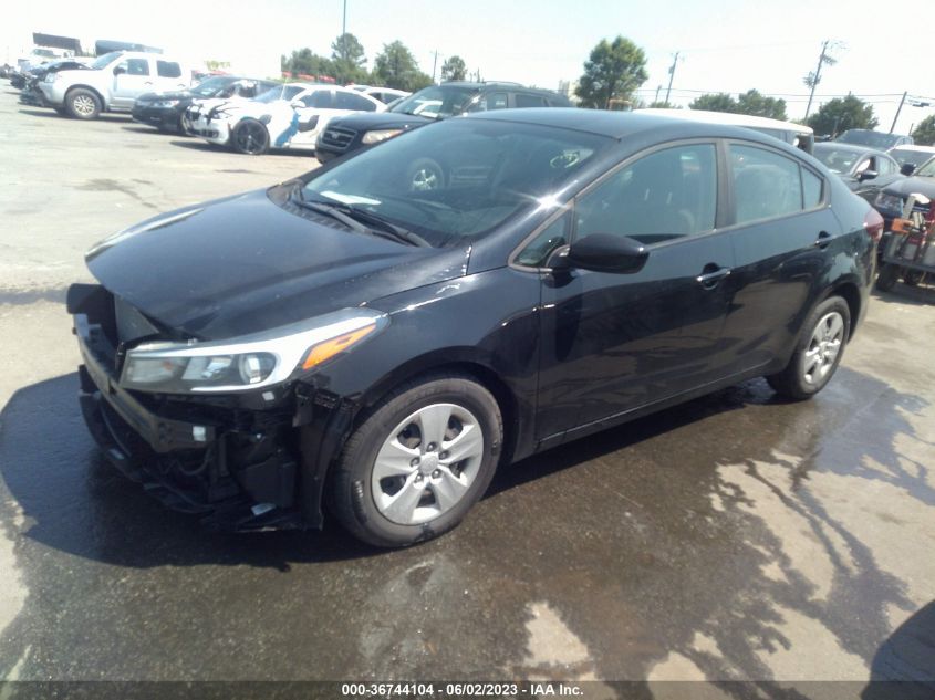 2018 KIA FORTE LX - 3KPFK4A7XJE195783