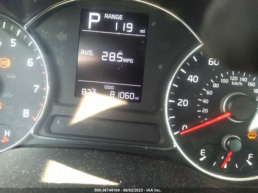 2018 KIA FORTE LX - 3KPFK4A7XJE195783