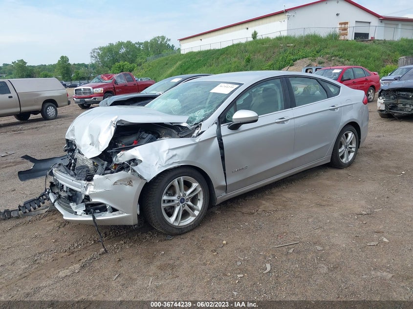 VIN 3FA6P0LU6JR173596 2018 FORD FUSION HYBRID SE