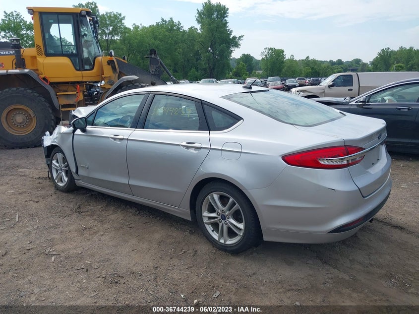 VIN 3FA6P0LU6JR173596 2018 FORD FUSION HYBRID SE