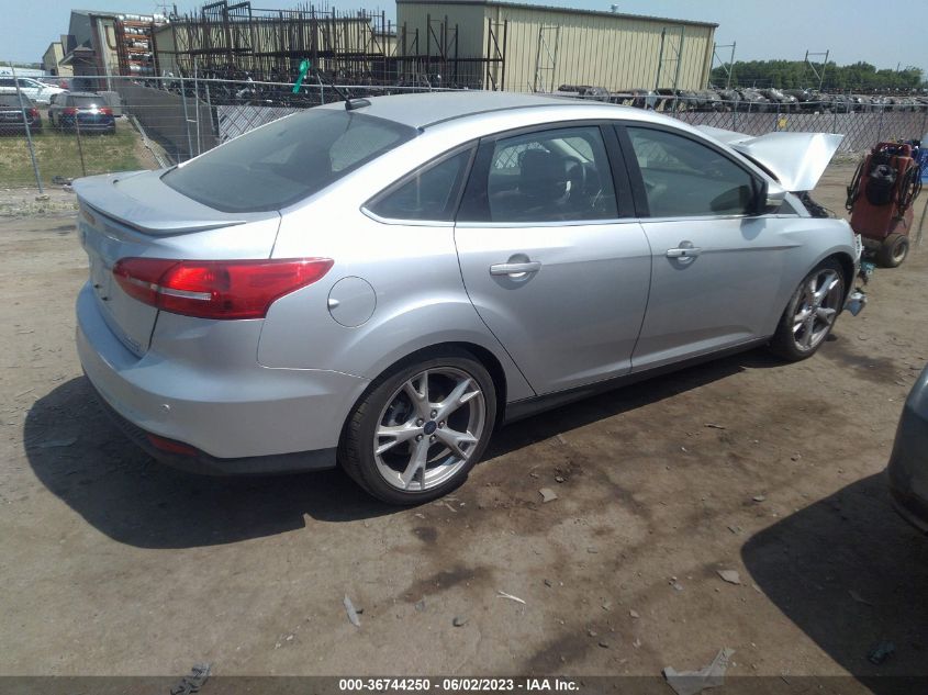 2015 FORD FOCUS TITANIUM - 1FADP3J28FL229960