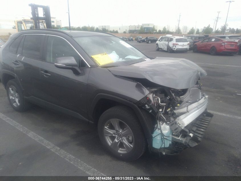 2022 TOYOTA RAV4 XLE - 2T3W1RFV8NC173221