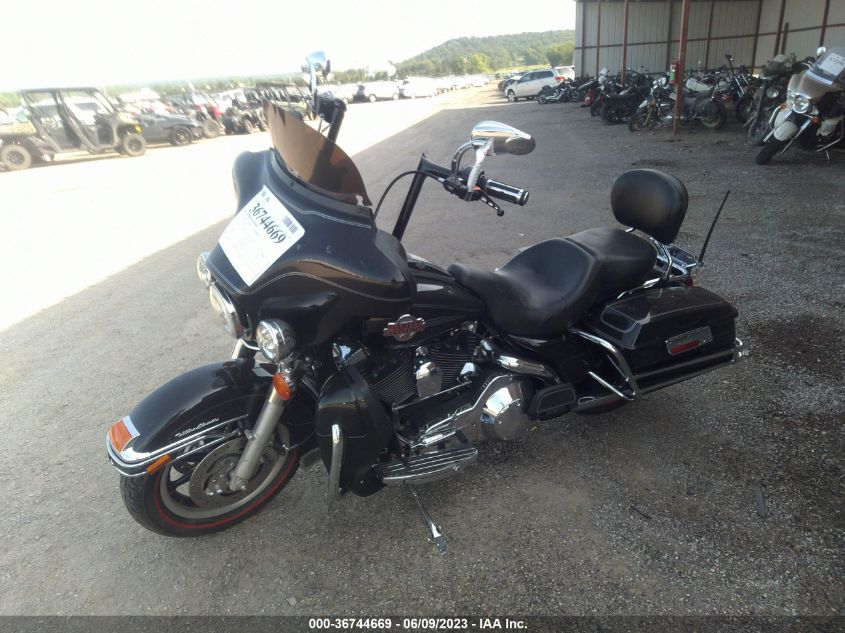 2005 HARLEY-DAVIDSON FLHTCUI - 1HD1FCW195Y678368