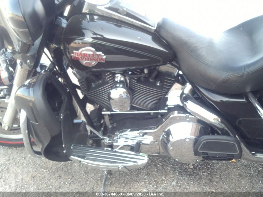 2005 HARLEY-DAVIDSON FLHTCUI - 1HD1FCW195Y678368