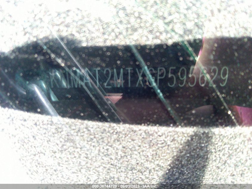 2016 NISSAN ROGUE S - KNMAT2MTXGP595629