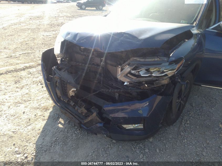 2017 NISSAN ROGUE SL - JN8AT2MV2HW016887