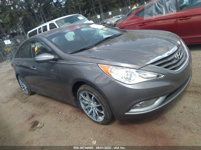 2013 HYUNDAI SONATA GLS - 5NPEB4AC5DH656431