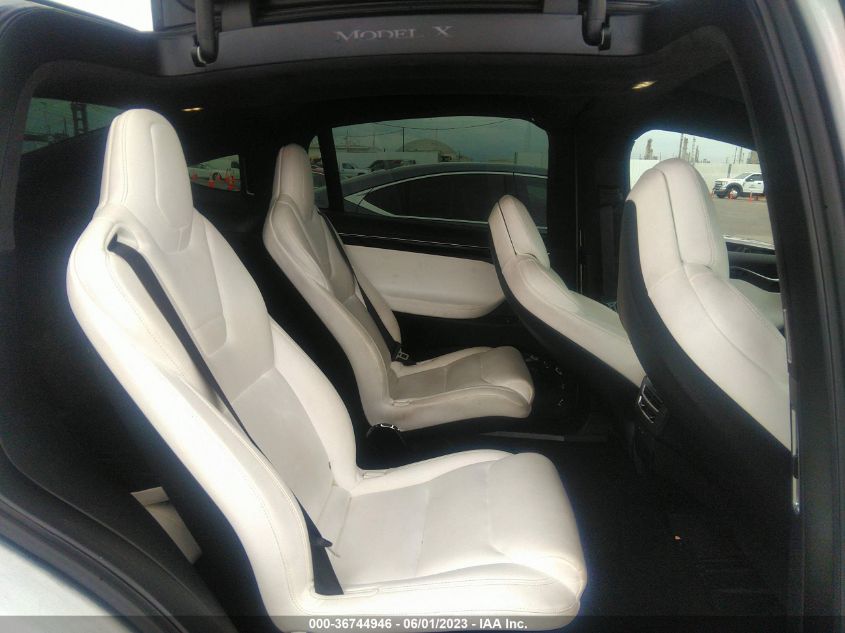 2017 TESLA MODEL X 90D/75D/100D - 5YJXCBE27HF056185