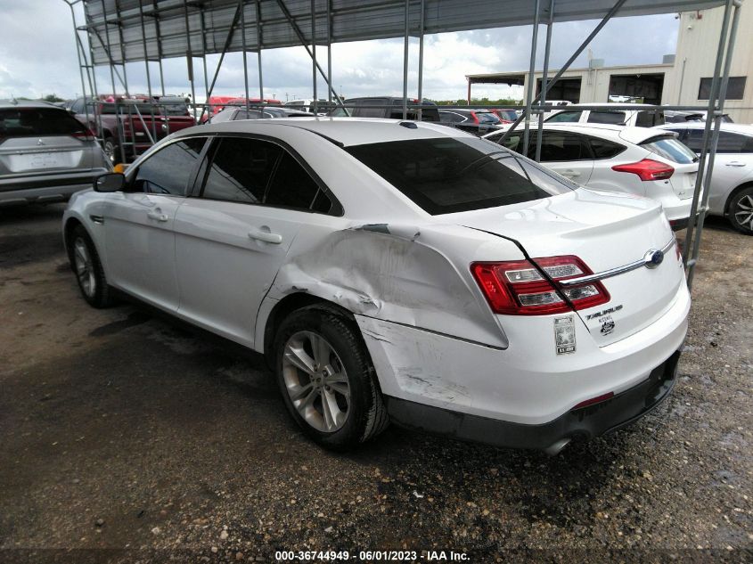 2015 FORD TAURUS SE - 1FAHP2D87FG151384