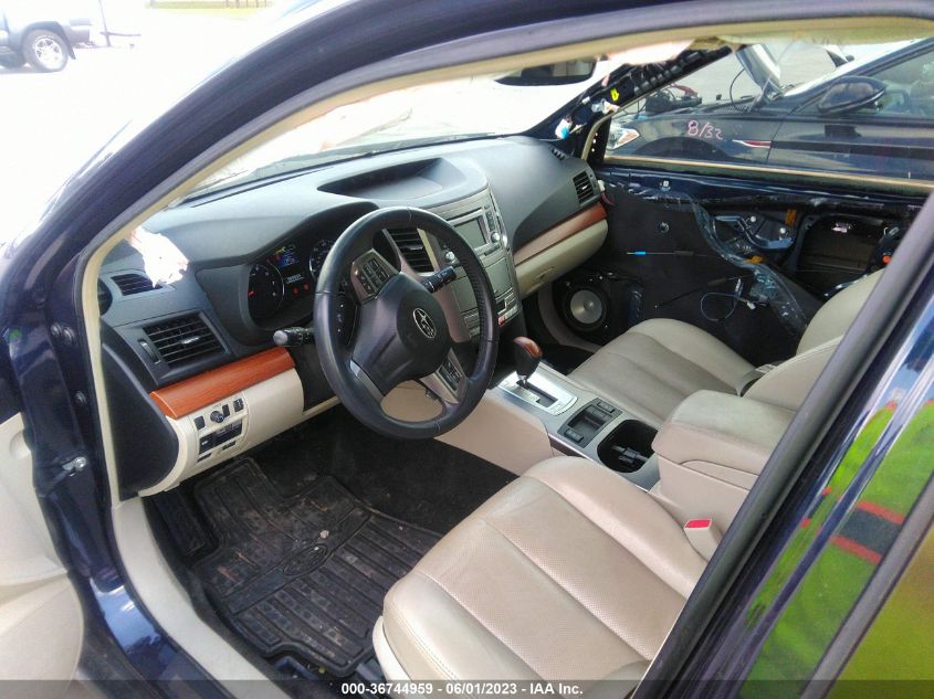 2014 SUBARU OUTBACK 2.5I LIMITED - 4S4BRCLC3E3247097