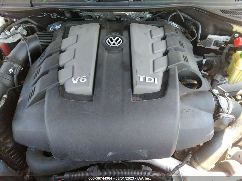 2014 VOLKSWAGEN TOUAREG EXEC - WVGEP9BP4ED007710