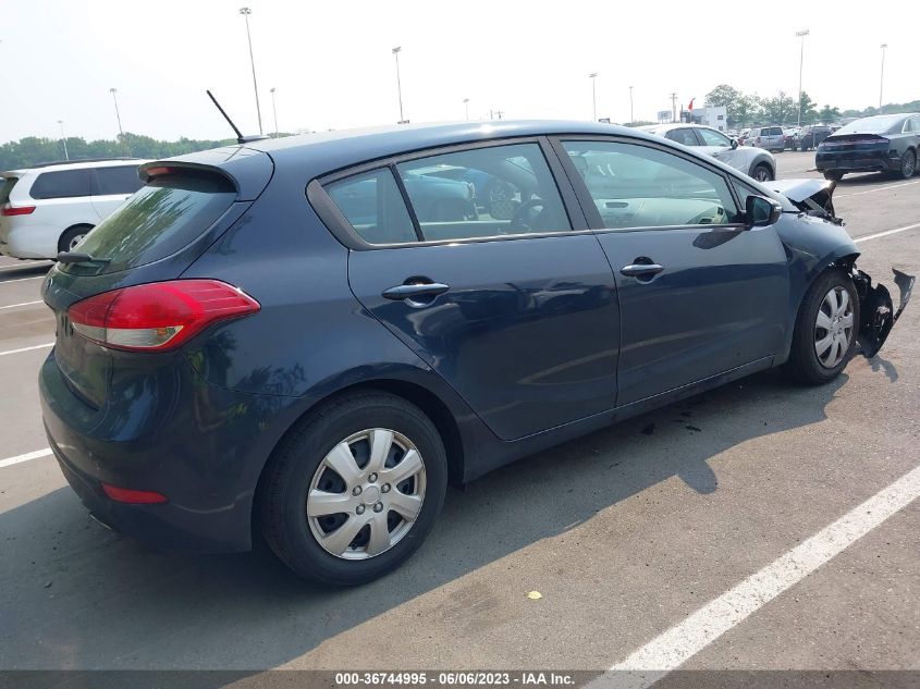 2018 KIA FORTE5 LX - KNAFK5A83J5773486
