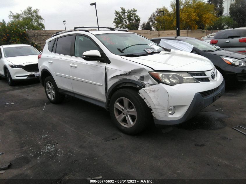 2014 TOYOTA RAV4 XLE - 2T3RFREVXEW182047