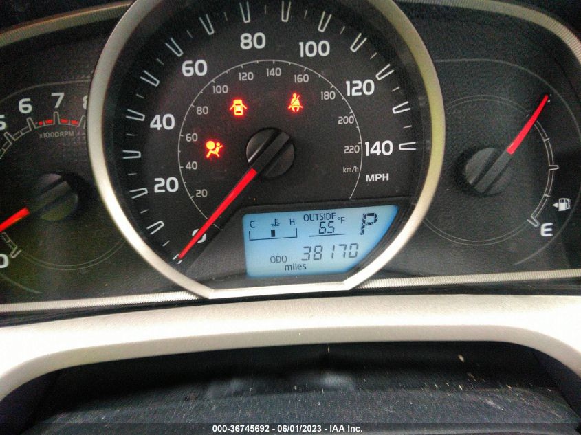 2014 TOYOTA RAV4 XLE - 2T3RFREVXEW182047