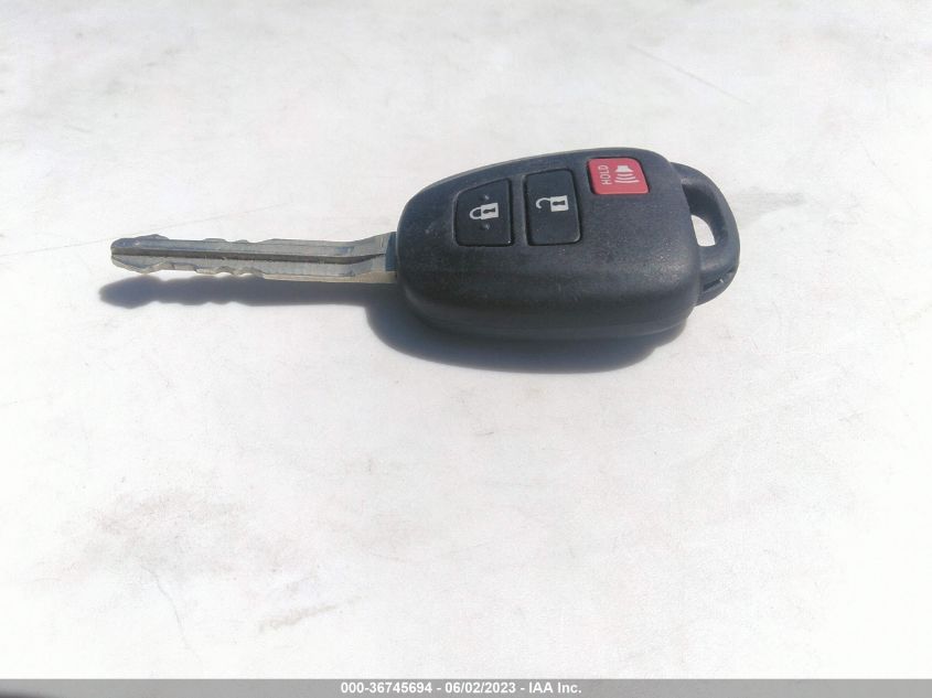 2013 TOYOTA RAV4 XLE - JTMWFREV5DD015612