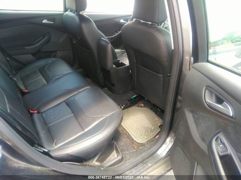 2016 FORD FOCUS SE - 1FADP3K22GL312011