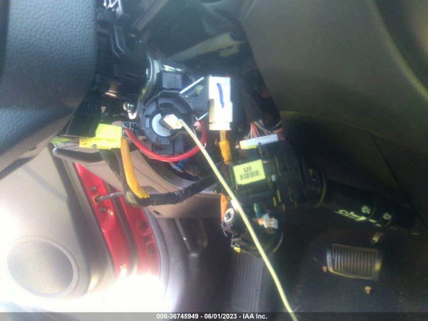 2015 KIA SOUL + - KNDJP3A58F7814098