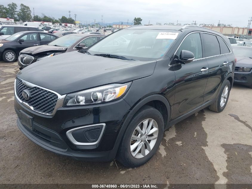 2018 KIA SORENTO LX - 5XYPG4A30JG429824