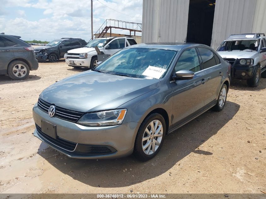 2013 VOLKSWAGEN JETTA SEDAN SE W/CONVENIENCE/SUNROOF - 3VWDP7AJ4DM384975