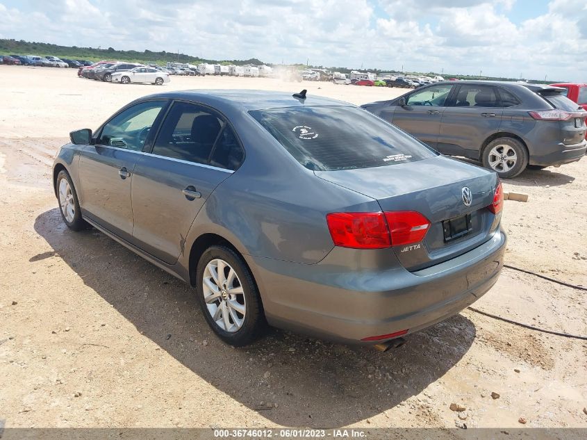 2013 VOLKSWAGEN JETTA SEDAN SE W/CONVENIENCE/SUNROOF - 3VWDP7AJ4DM384975