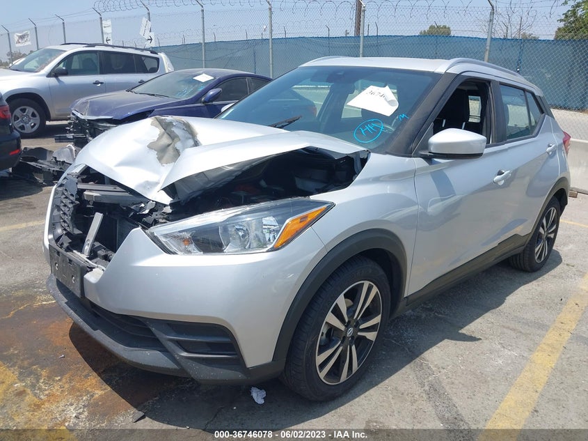 VIN 3N1CP5CV2LL478055 2020 NISSAN KICKS SV