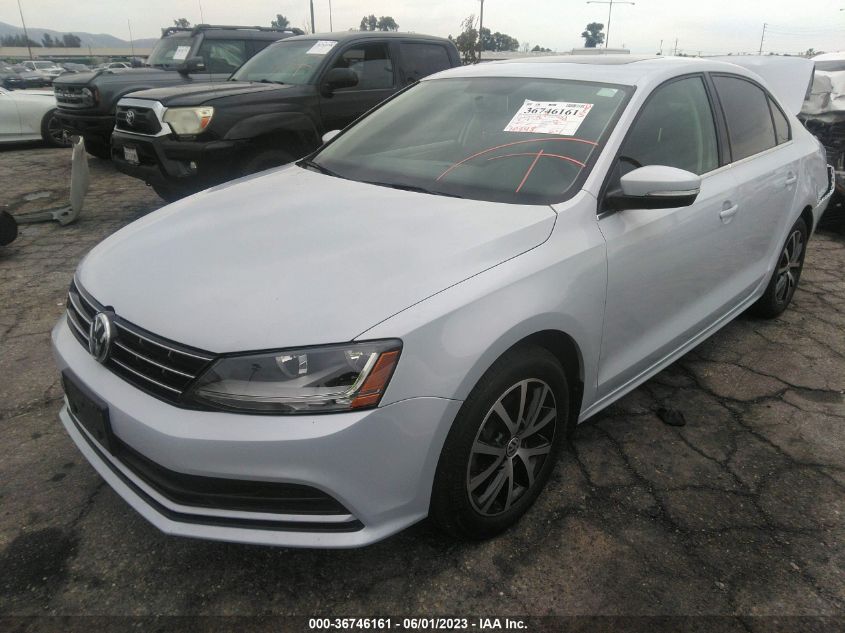 2018 VOLKSWAGEN JETTA 1.4T - 3VWDB7AJ4JM258271
