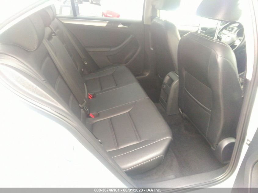 2018 VOLKSWAGEN JETTA 1.4T - 3VWDB7AJ4JM258271