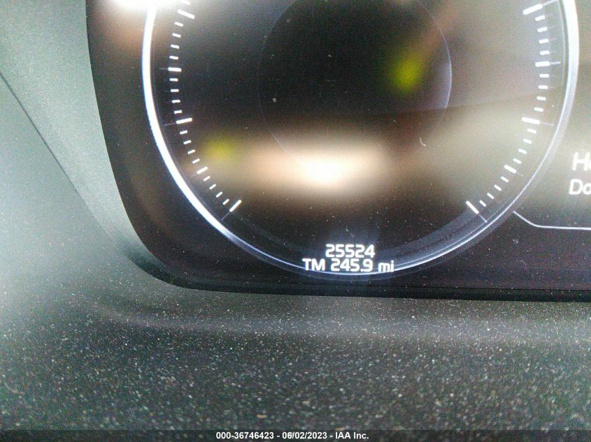 2020 VOLVO XC90 MOMENTUM - YV4102CK3L1619071