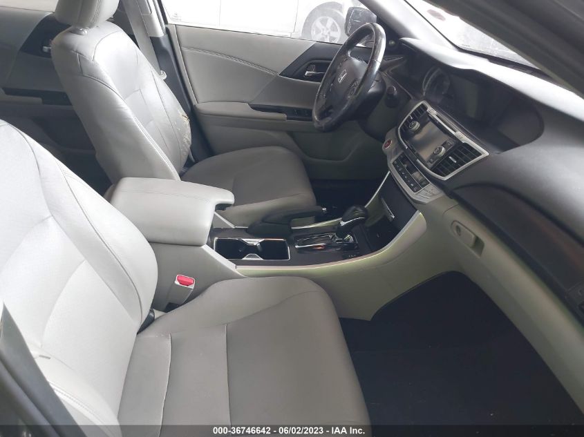 2015 HONDA ACCORD SEDAN EX-L - 1HGCR3F84FA037526