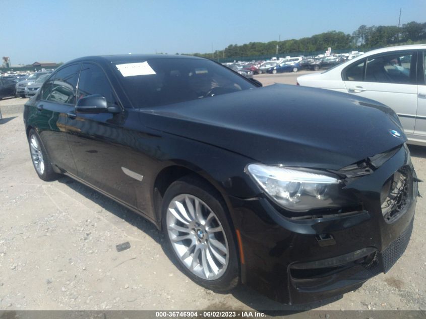 2013 BMW 7 SERIES 740I - WBAYA6C53DD143613