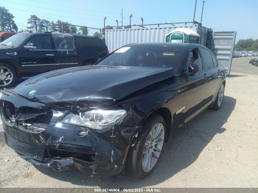 2013 BMW 7 SERIES 740I - WBAYA6C53DD143613