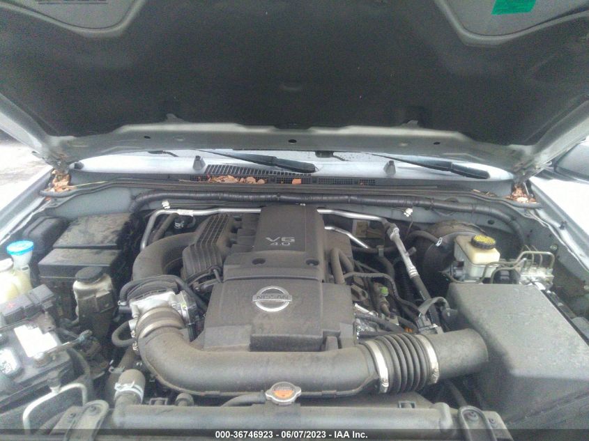 2018 NISSAN FRONTIER SV V6 - 1N6AD0ER6JN707590