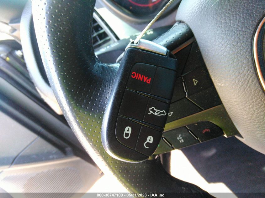 2019 DODGE CHALLENGER SXT - 2C3CDZAG0KH677182