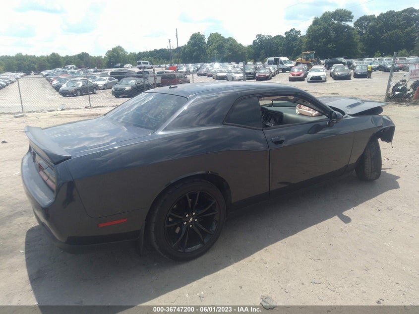 VIN 2C3CDZAG3JH333344 2018 DODGE CHALLENGER SXT