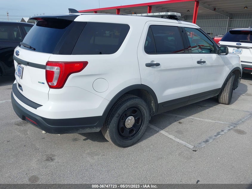 VIN 1FM5K8AR2JGC56575 2018 FORD POLICE INTERCEPTOR