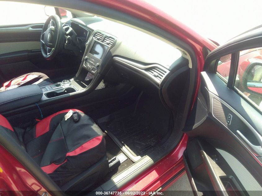 2020 FORD FUSION SE - 3FA6P0HD3LR106174