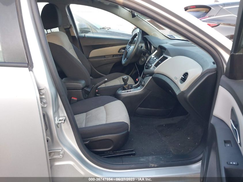 2016 CHEVROLET CRUZE LIMITED LS - 1G1PB5SH2G7118618