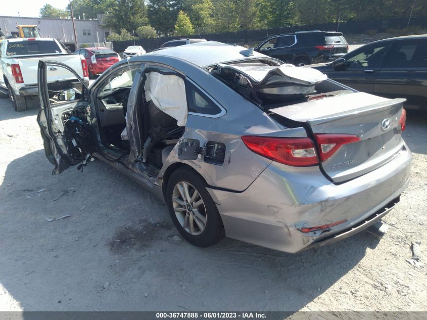 2015 HYUNDAI SONATA 2.4L SE - 5NPE24AF9FH234112