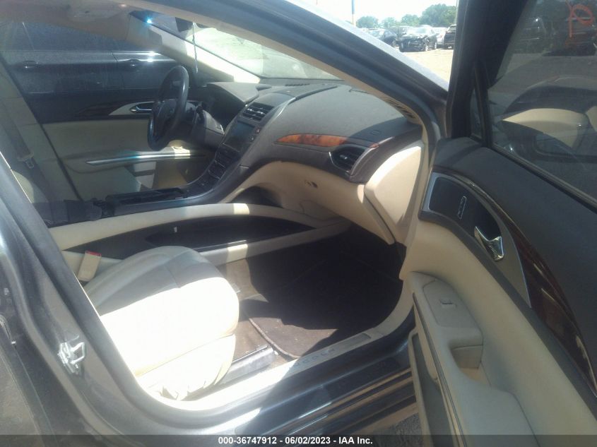 2014 LINCOLN MKZ - 3LN6L2GK5ER822736