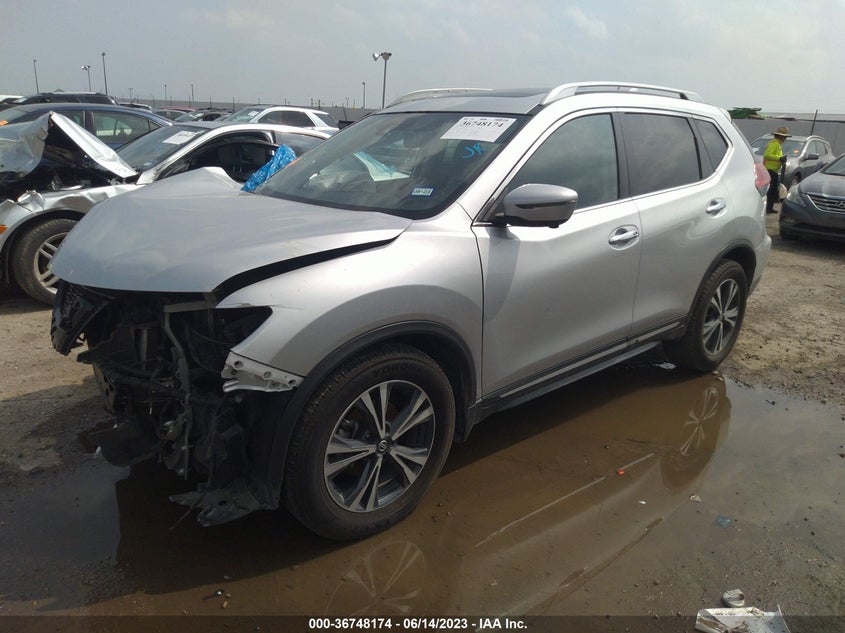 VIN 5N1AT2MT8HC889051 2017 NISSAN ROGUE SL
