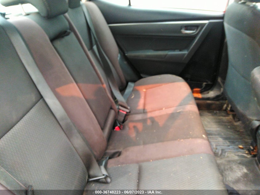 VIN 2T1BURHE8JC057264 2018 TOYOTA COROLLA LE