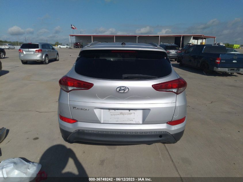 2016 HYUNDAI TUCSON LIMITED/SPORT AND ECO/SE - KM8J33A45GU070171