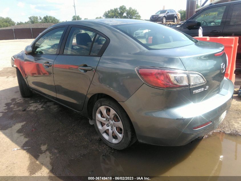 2013 MAZDA MAZDA3 I SPORT - JM1BL1U71D1709209