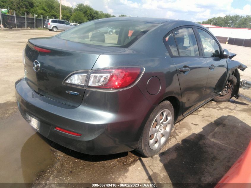 2013 MAZDA MAZDA3 I SPORT - JM1BL1U71D1709209