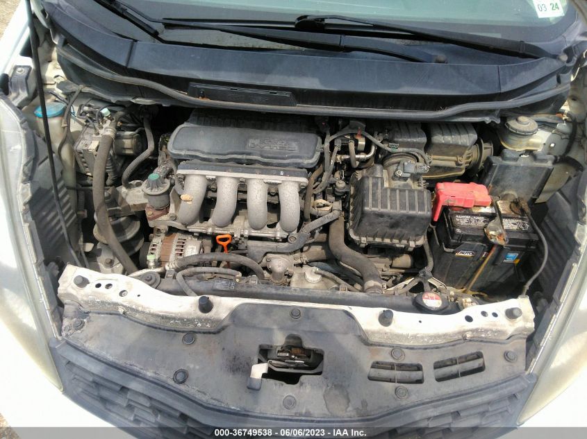 2013 HONDA FIT SPORT - JHMGE8H56DC008749