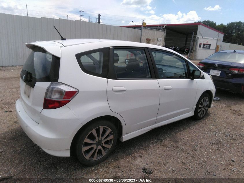 2013 HONDA FIT SPORT - JHMGE8H56DC008749